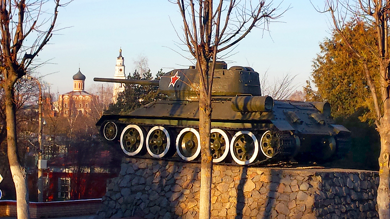 Памятник танку Т-34 в Волоколамске