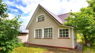 Капитальная дача с баней на участке 6 соток Продажа недвижимости по адресу: Московская область, Волоколамский гор.округ, д. Любятино, СНТ Рассвет уч. 20